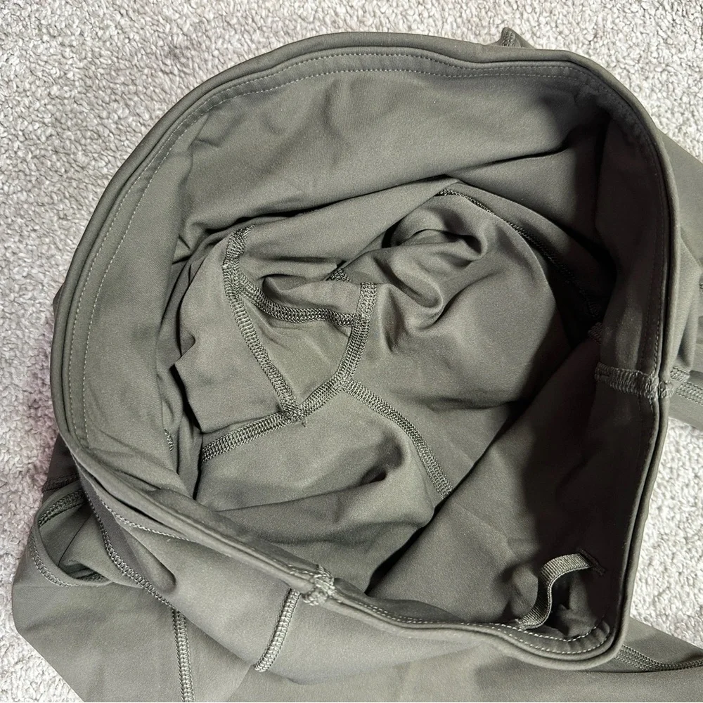 Lululemon Women’s Fast & Free Crop II Nulux 19